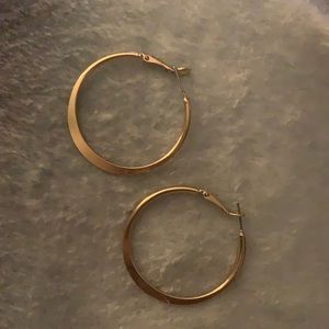 Simple gold hoops